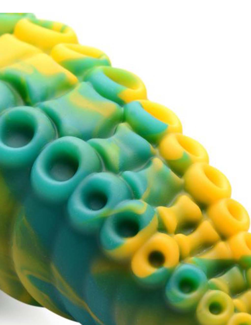 Creature Cocks Monstropus- Detail