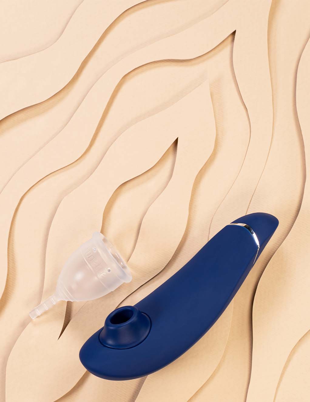 Womanizer Premium 2- Blueberry- With Cup