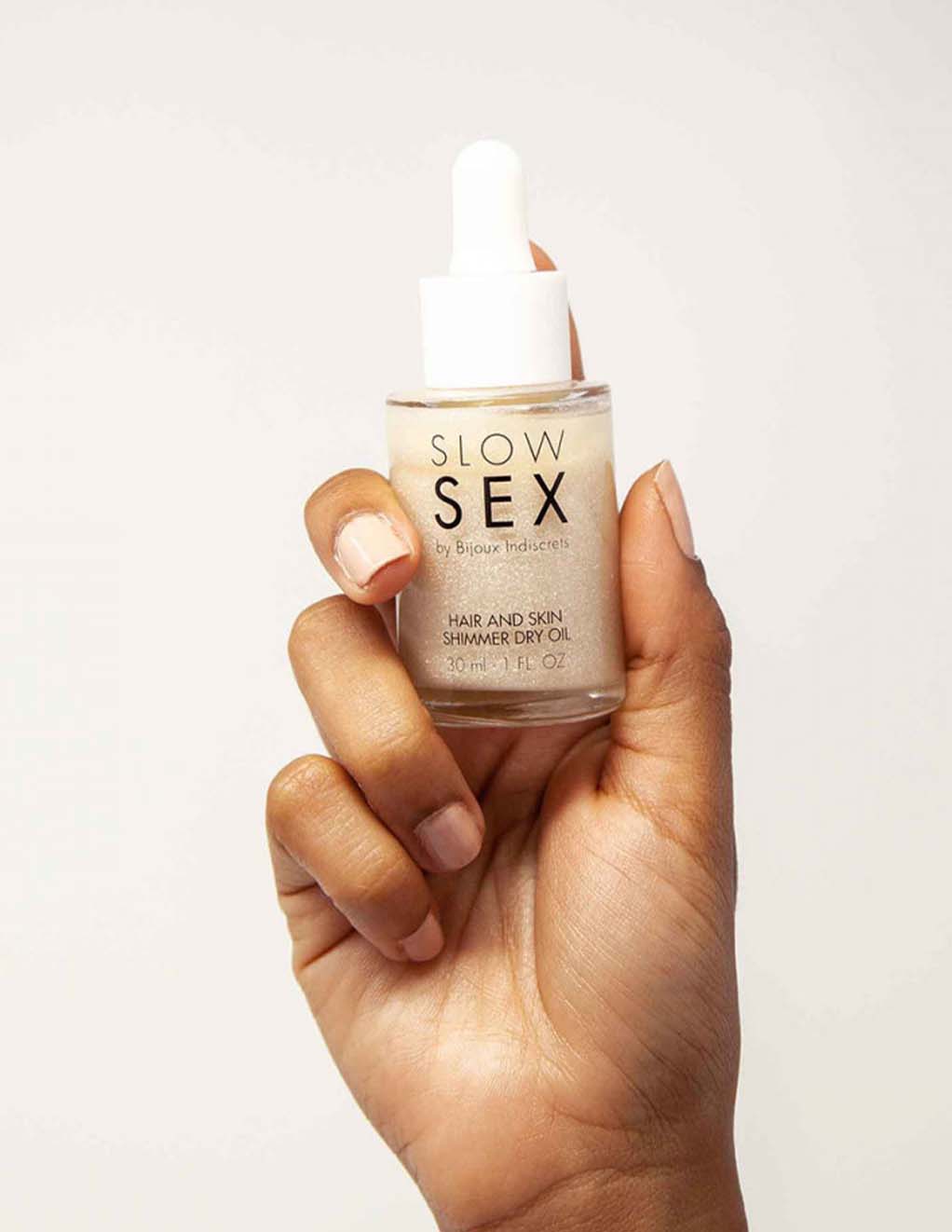 Slow Sex Shimmer Dry Oil- In Hand